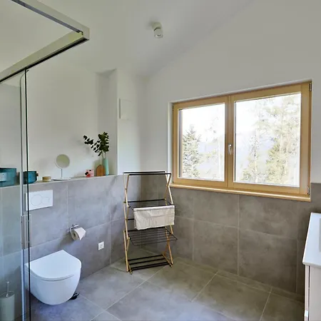 Dom wakacyjny Hus154 - Privates Design-Chalet Mit Eigener Sauna Im Brandnertal - 120 M' Fuer Bis Zu 7 Personen Bürserberg